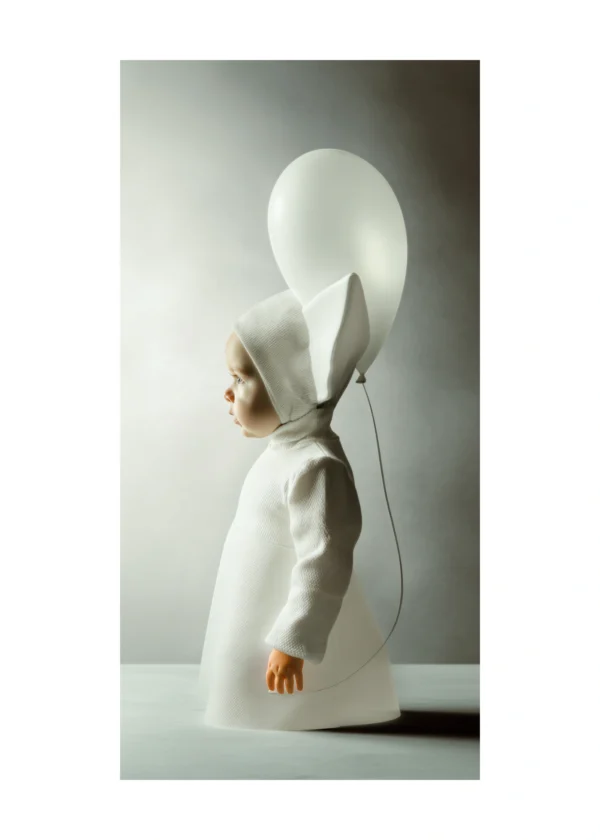 Minimalist Surreal Fashion Tall Art Midjourney V7 Prompt PDF Guide - Image 5